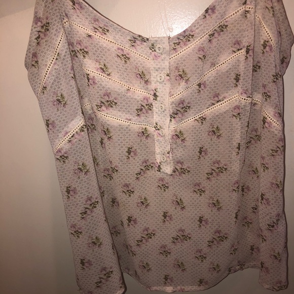 Kimchi Blue Tops - Buttondown Kimchi Blue Camisole w/ rose fabric XS